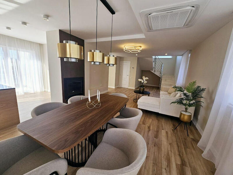 4 Schlafzimmer Villa zu verkaufen