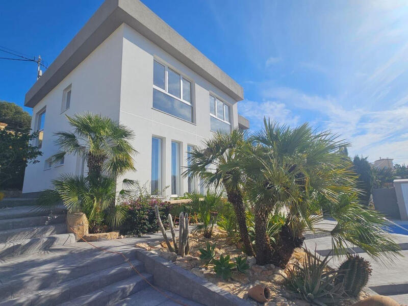 4 Schlafzimmer Villa zu verkaufen
