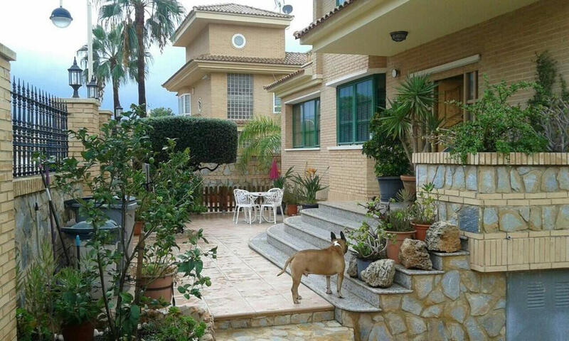 вилла продается в Benidorm, Alicante