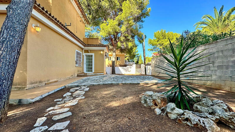 3 Cuarto Villa en venta
