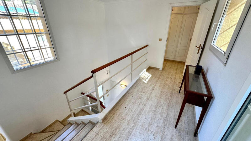 3 Cuarto Villa en venta