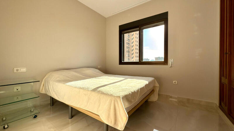 4 Schlafzimmer Appartement zu verkaufen