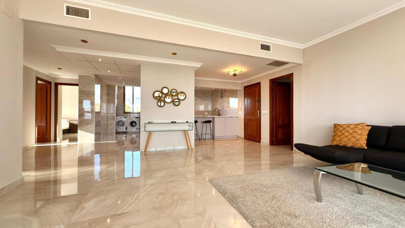 4 Schlafzimmer Appartement zu verkaufen