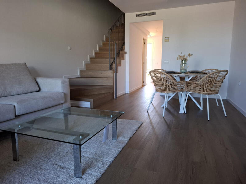 2 Cuarto Villa en venta