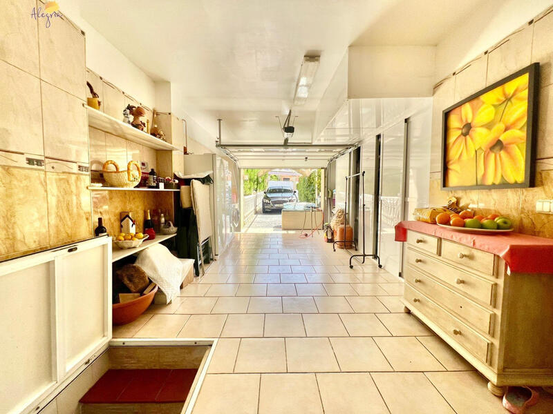 3 Cuarto Villa en venta