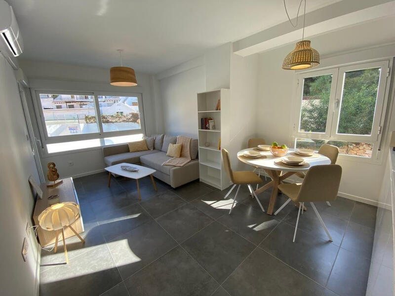 квартира продается в Campoamor, Alicante