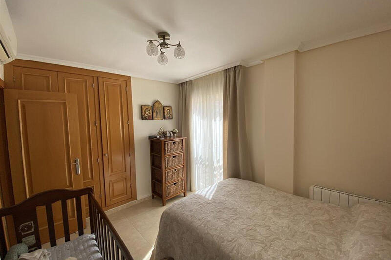 4 slaapkamer Appartement Te koop