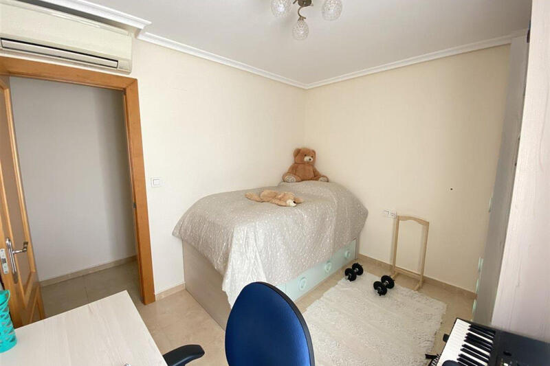 4 slaapkamer Appartement Te koop