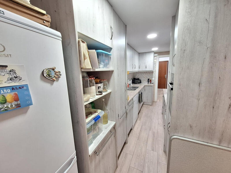3 chambre Appartement à vendre