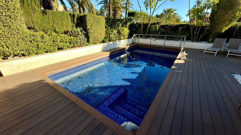 6 Cuarto Villa en venta