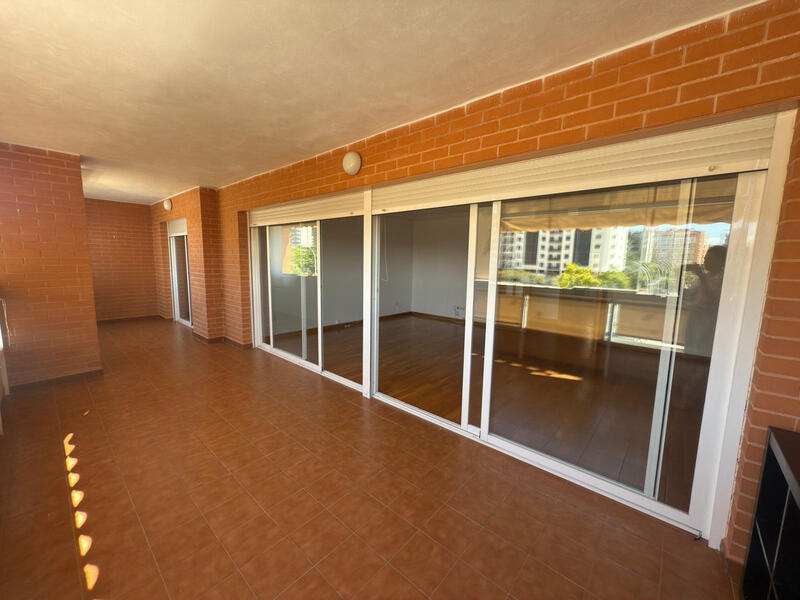 3 slaapkamer Appartement Te koop