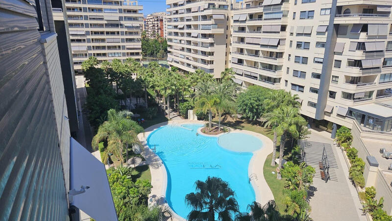 Lägenhet till salu i Alacant/Alicante, Alicante