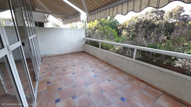 Lägenhet till salu i Alacant/Alicante, Alicante