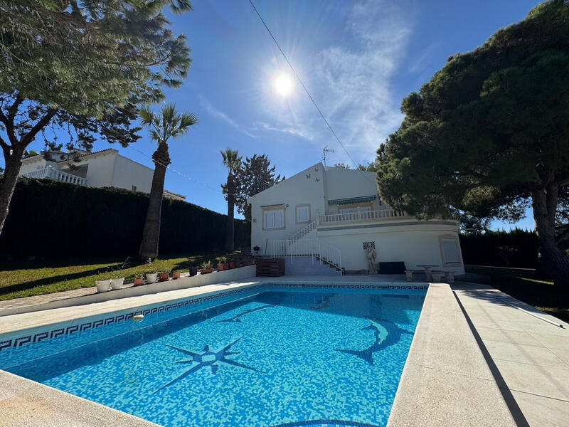 3 bedroom Villa for sale