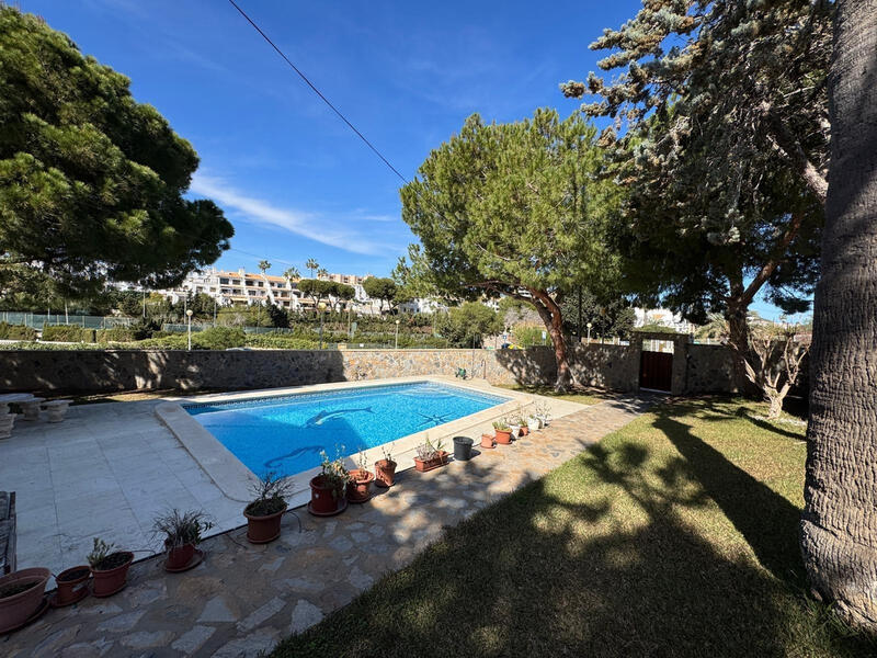 3 bedroom Villa for sale