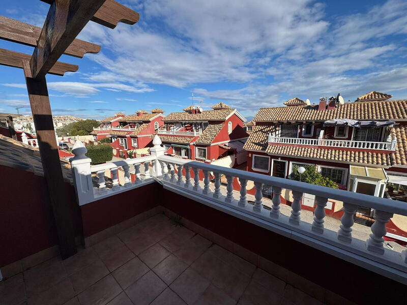 3 Cuarto Villa en venta