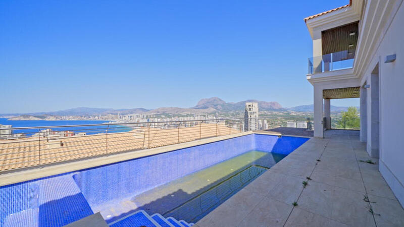 4 bedroom Villa for sale