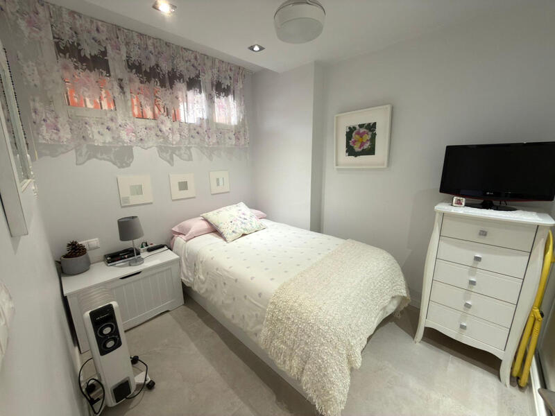 1 slaapkamer Appartement Te koop