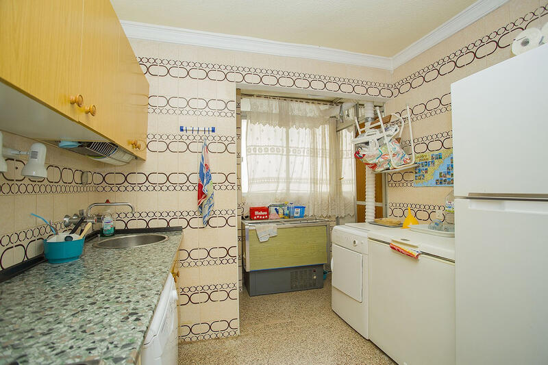 3 спальная комната квартира продается