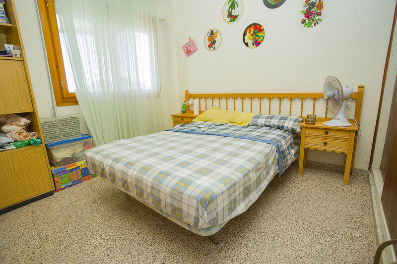 3 спальная комната квартира продается