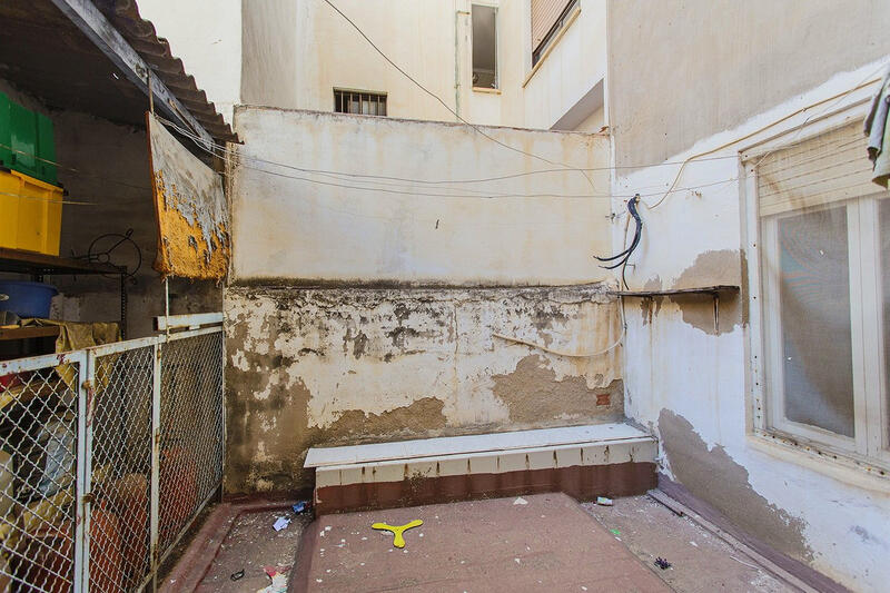 4 bedroom Apartment for sale