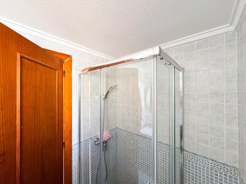 3 soveværelse Byhus til salg