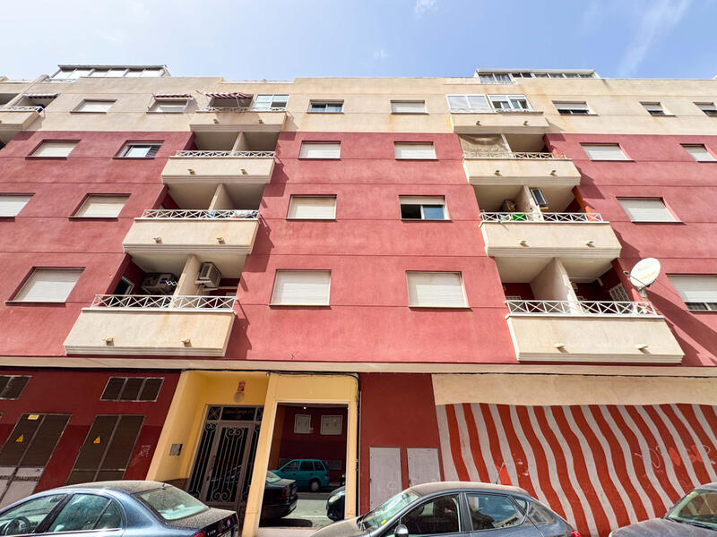 Apartment for sale in Torrevieja, Alicante