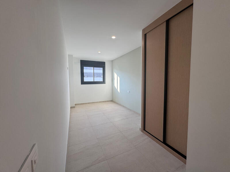 3 slaapkamer Appartement Te koop