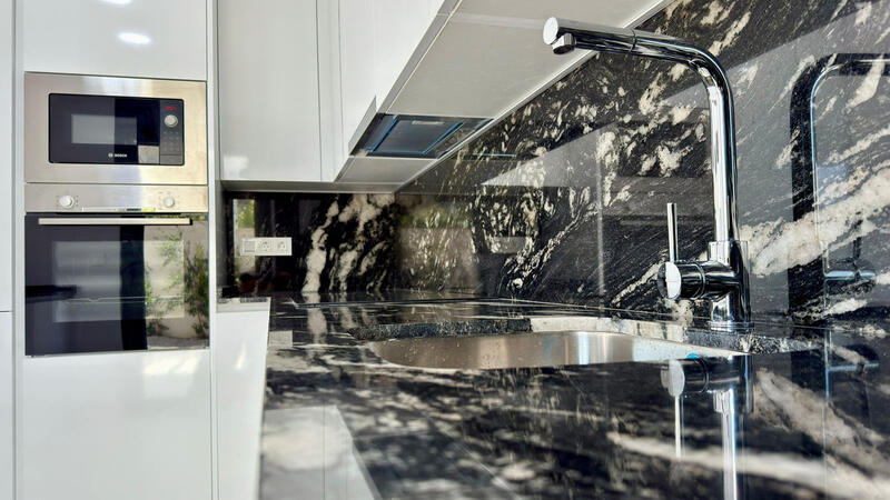 4 Cuarto Villa en venta