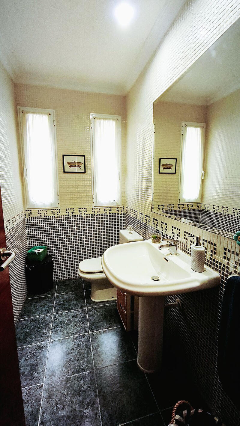 4 sovrum Villa till salu