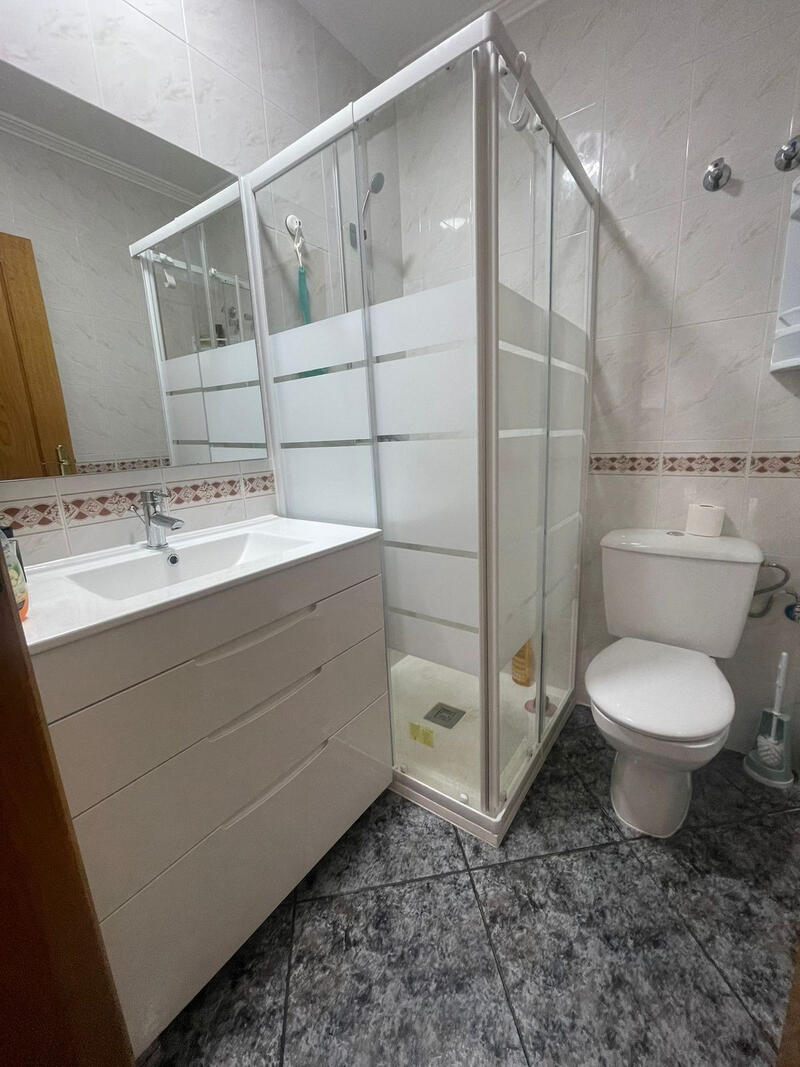 4 спальная комната вилла продается