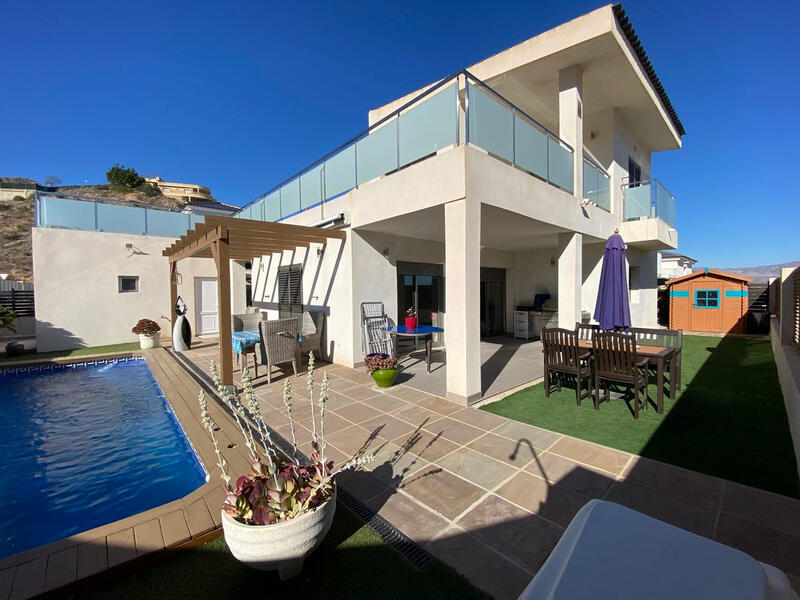 3 chambre Villa à vendre