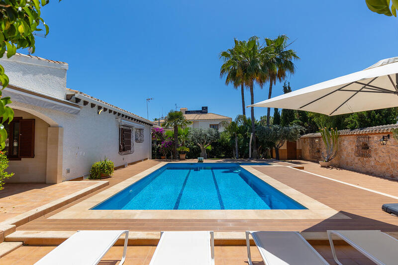 4 Schlafzimmer Villa zu verkaufen