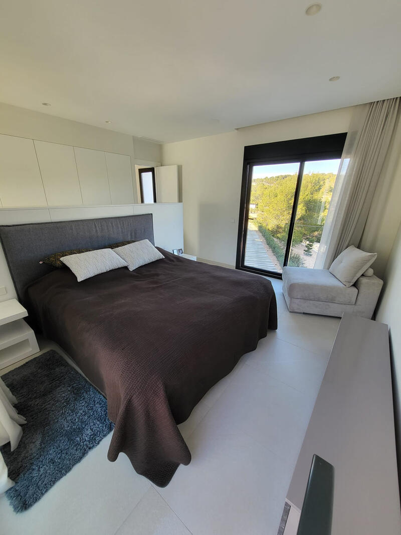4 Schlafzimmer Villa zu verkaufen