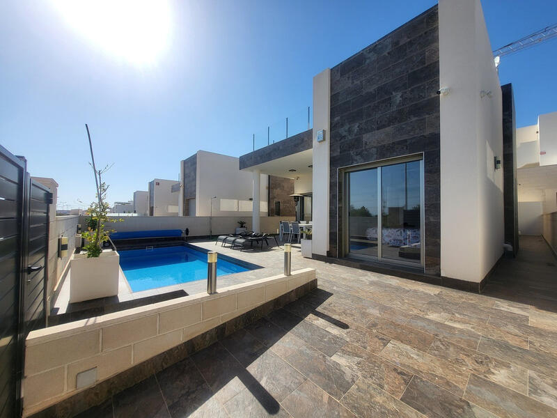 3 slaapkamer Villa Te koop