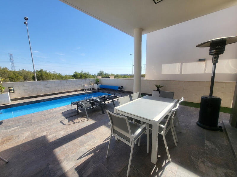 3 slaapkamer Villa Te koop