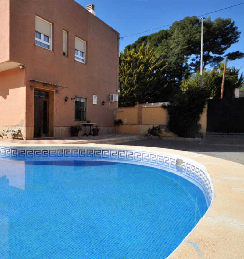 Townhouse for sale in La Cenia (Monóver/Monóvar), Alicante
