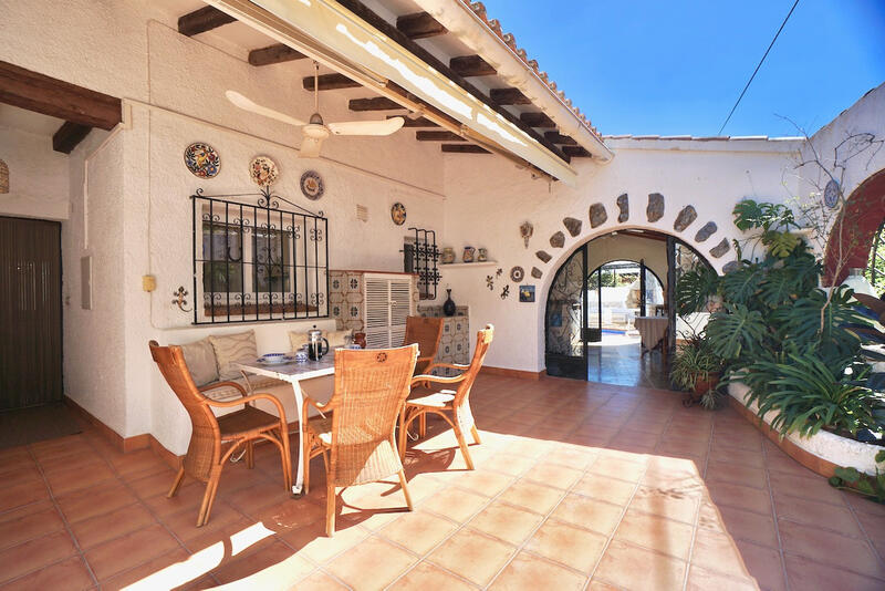 4 Schlafzimmer Villa zu verkaufen