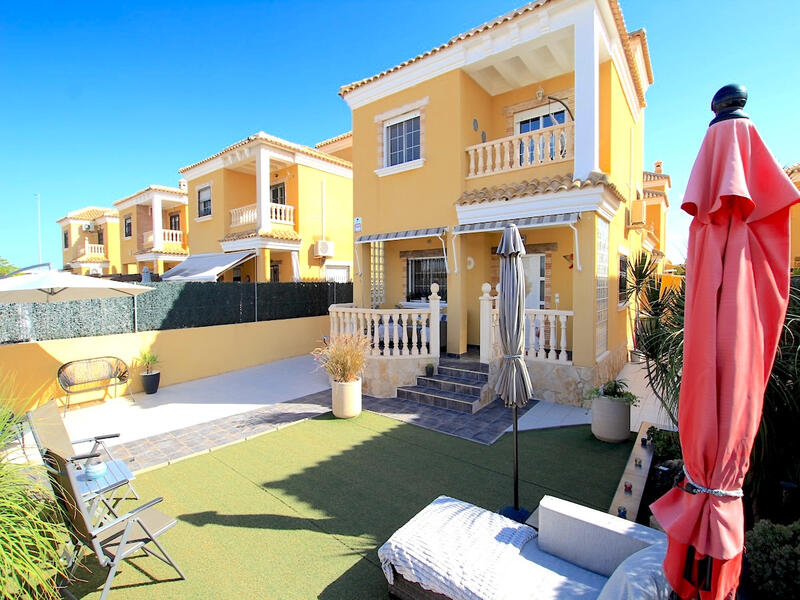 3 soverom Villa til salgs