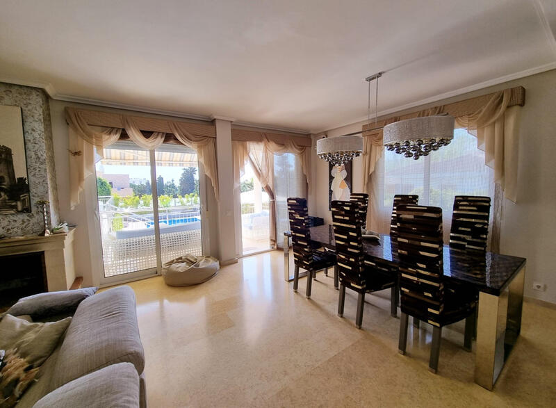 5 chambre Villa à vendre