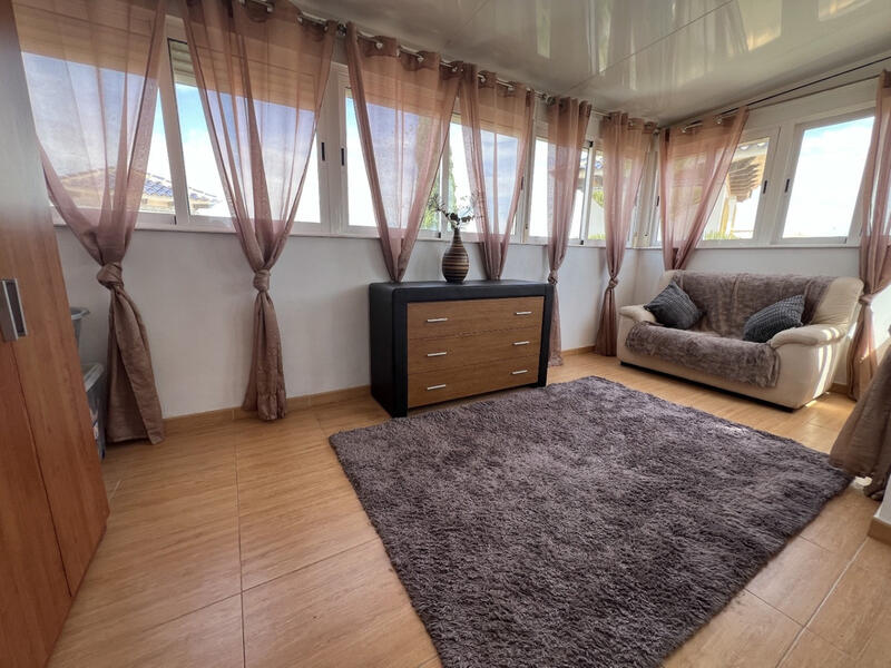 4 Cuarto Villa en venta