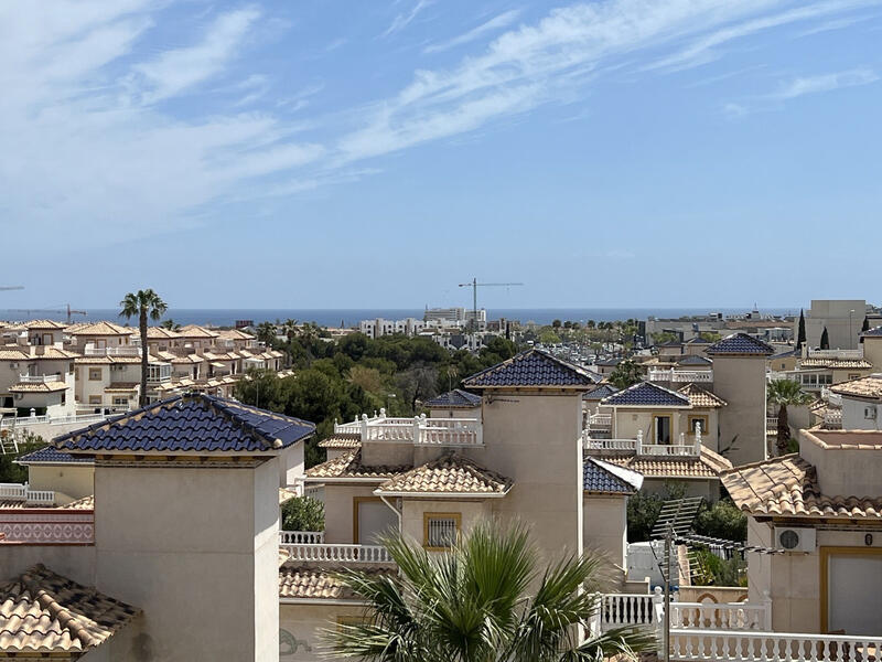 4 Cuarto Villa en venta