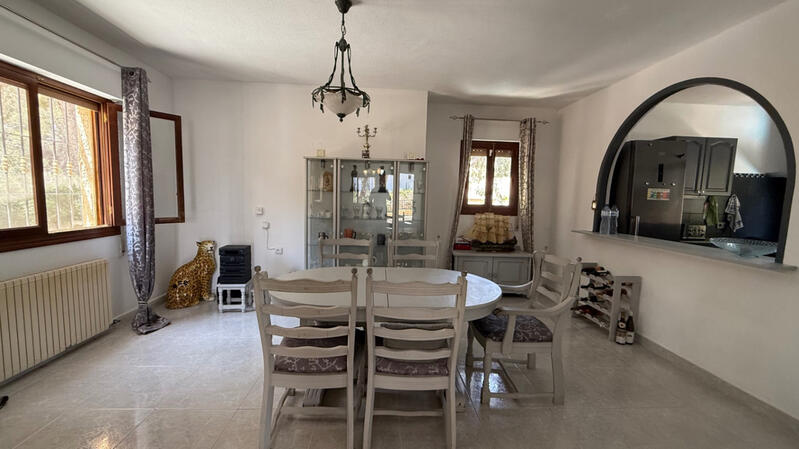 6 chambre Villa à vendre