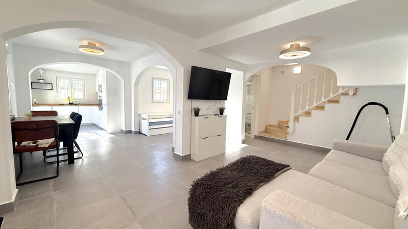 2 Schlafzimmer Stadthaus zu verkaufen