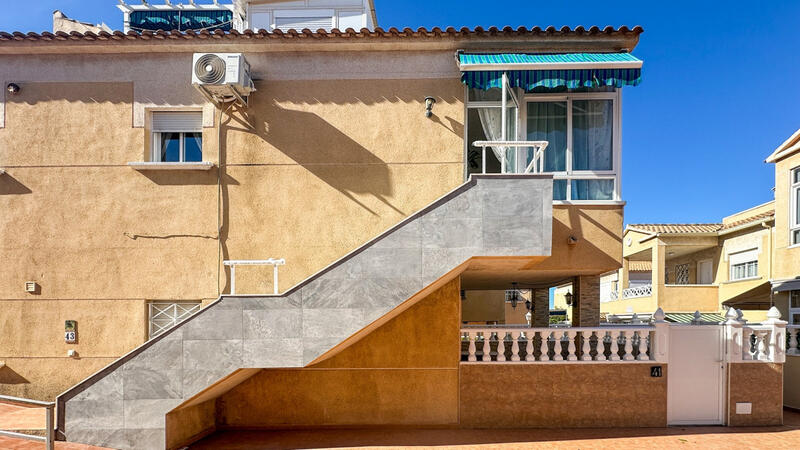 2 slaapkamer Appartement Te koop
