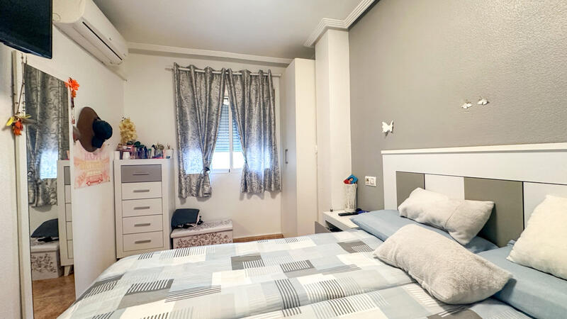 2 slaapkamer Appartement Te koop