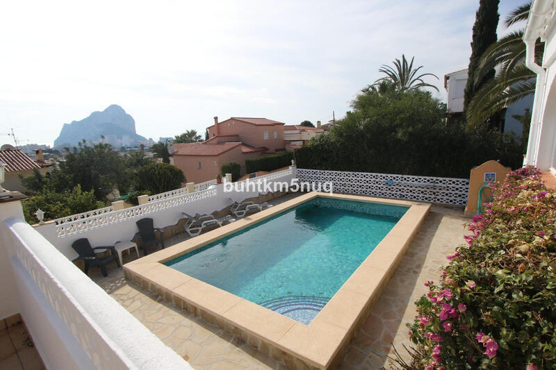 Villa Te koop in Calpe, Alicante