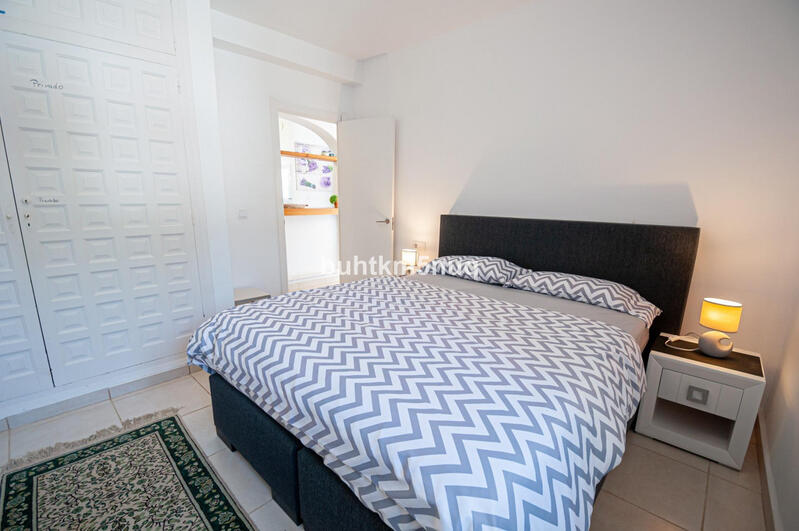 6 bedroom Villa for sale