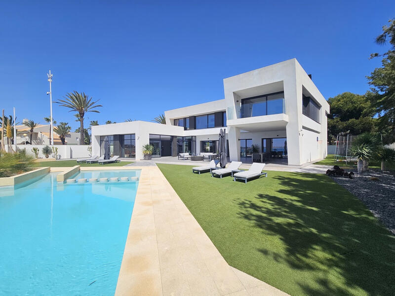 4 chambre Villa à vendre dans Cabo Roig, Alicante