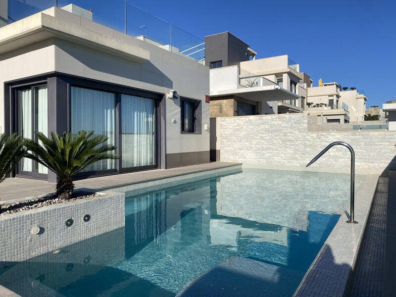 5 Cuarto Villa en venta